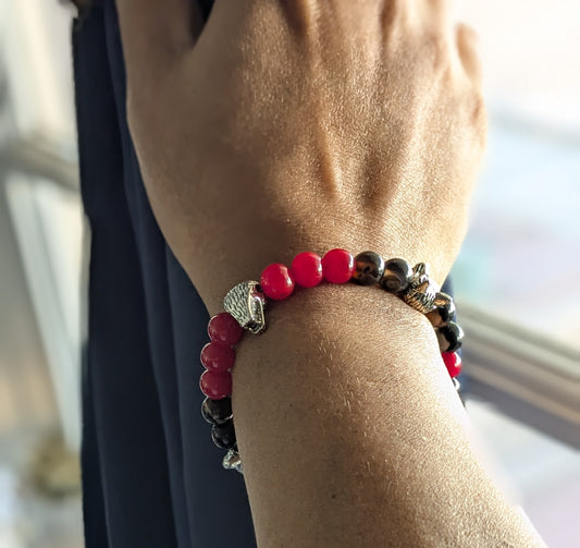 Black, Red, and Wolf Beaded Bracelet