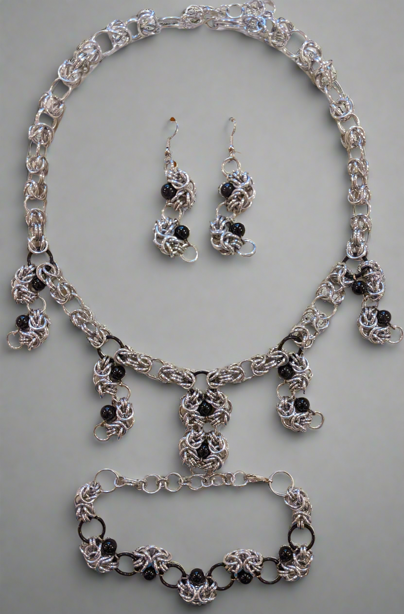 Ornate Chainmail Jewelry Set