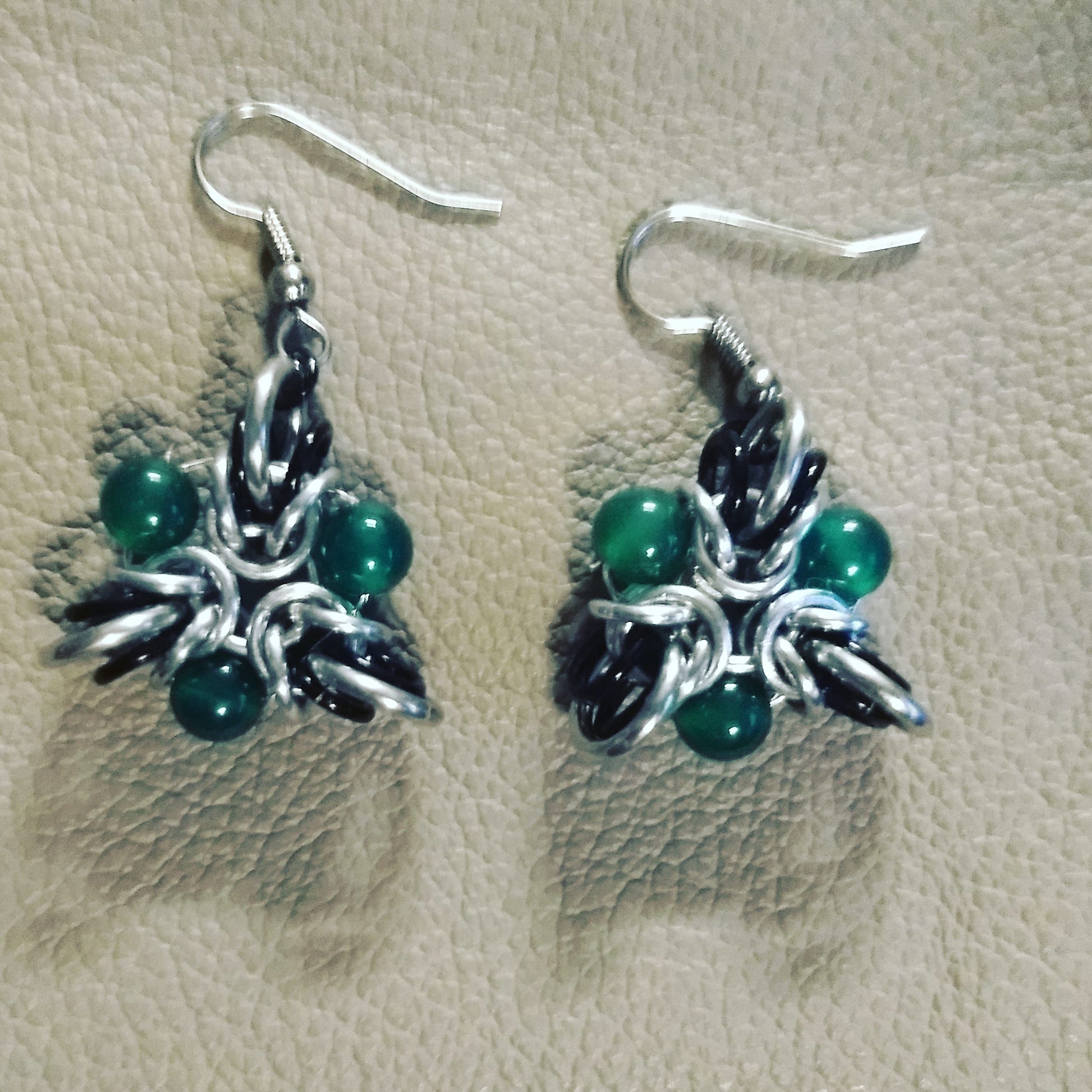 Gorgeous Elf Star Earrings with Green Agate Beads Chainmail Earrings Dragon & Wolf Designs   