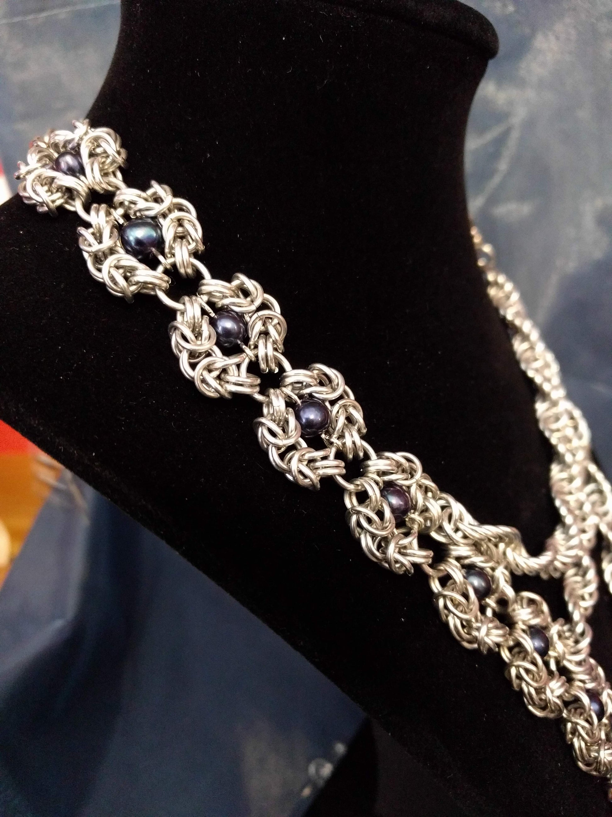 Asymmetrical Romanov weave necklace with black pearl Chainmail Necklaces Dragon & Wolf Designs   