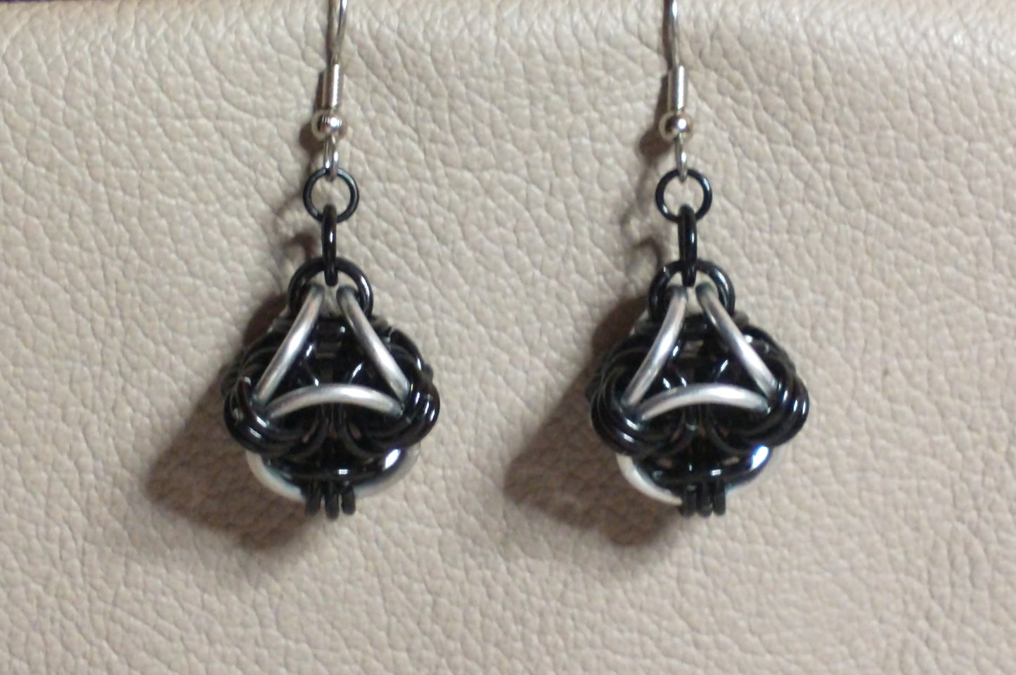 Trapezoidal Chainmail Earrings Chainmail Earrings Dragon & Wolf Designs black  